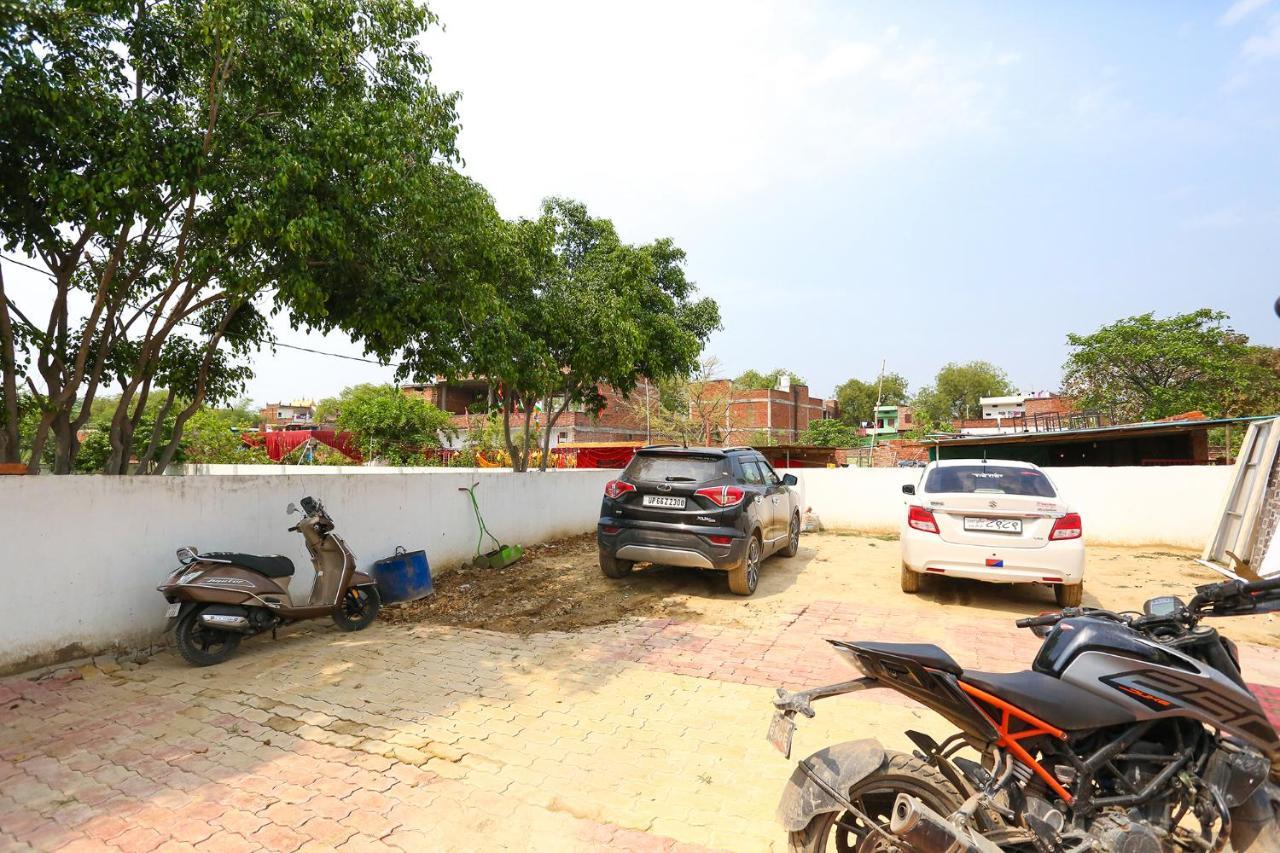 Fabhotel Shivam Palace Varanasi Esterno foto